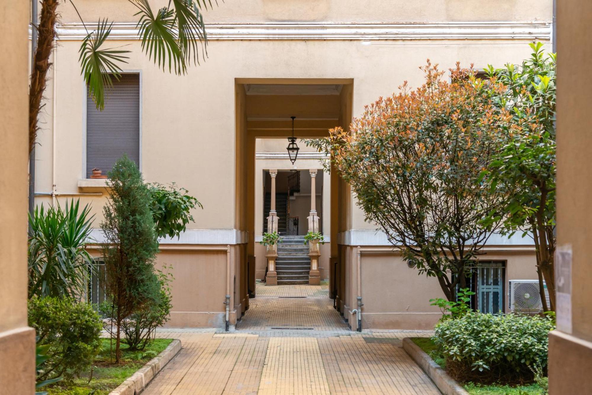 Life Is Beautiful Porta Romana Apartment, Milan